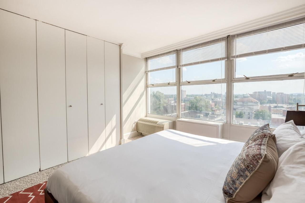 Cozysuites 800 Tower 1Br With Gym! 10 لويفيل المظهر الخارجي الصورة